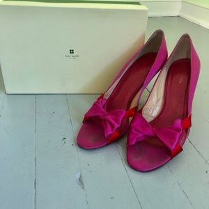 Kate Spade size 8.5 pink and red satin heels